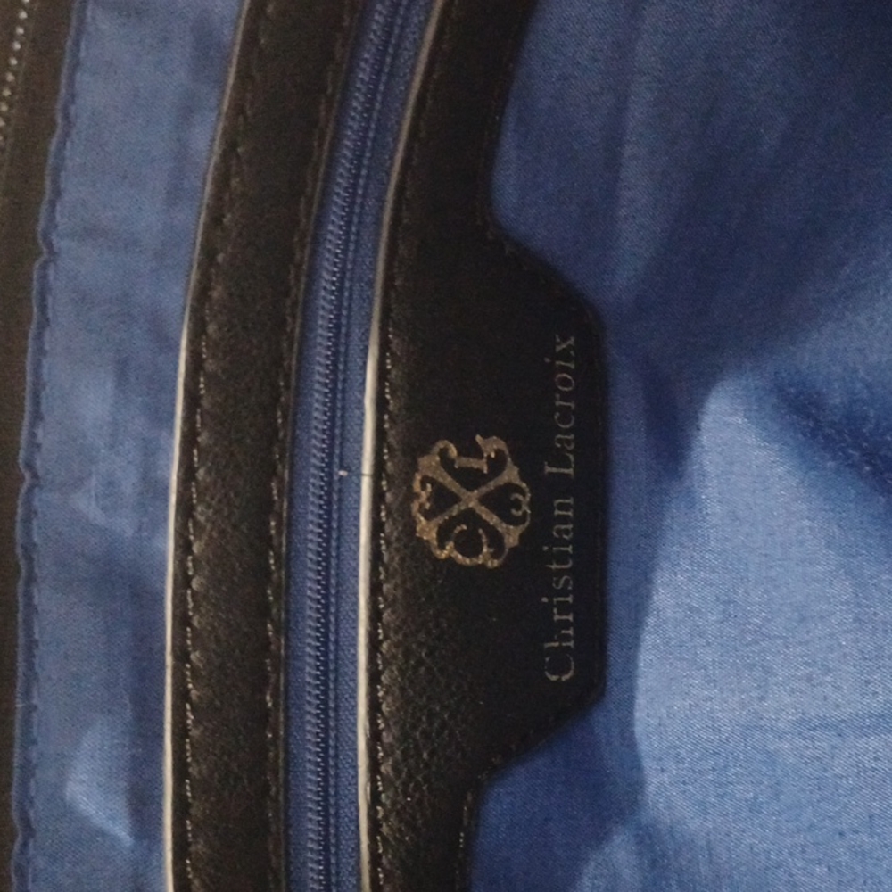 Purse - Picture 3 of 3